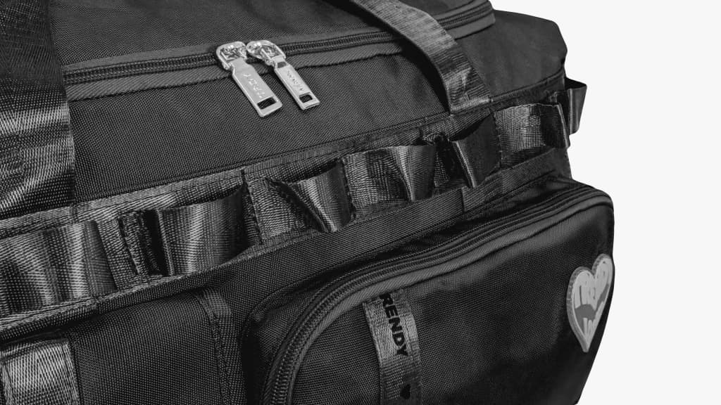 Bolso Deportivo y de Viaje | Faja Carry-On | Trendy — Negro